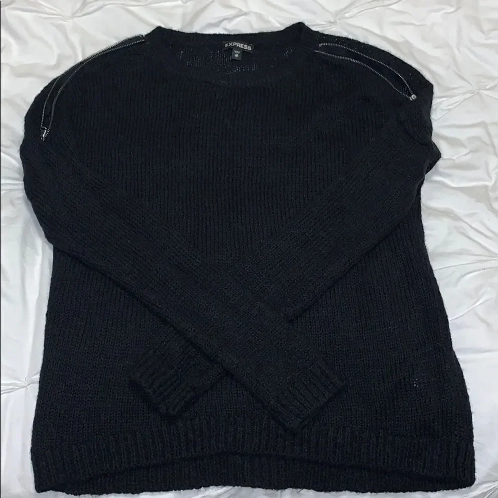 Express Zip Cold Shoulder Tunic Sweater - Picture 3 of 4